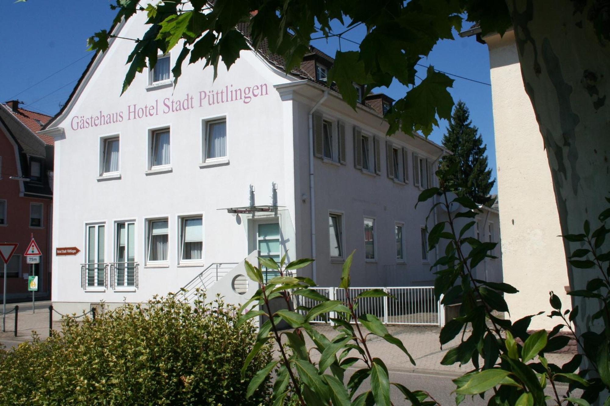 Hotel Domizil Alte Post Püttlingen Exterior foto