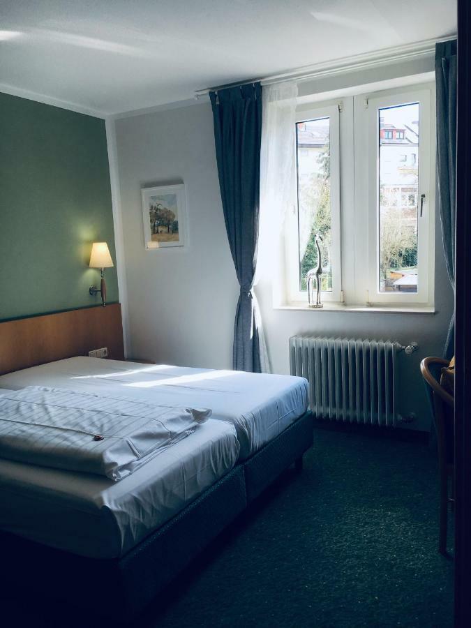 Hotel Domizil Alte Post Püttlingen Exterior foto